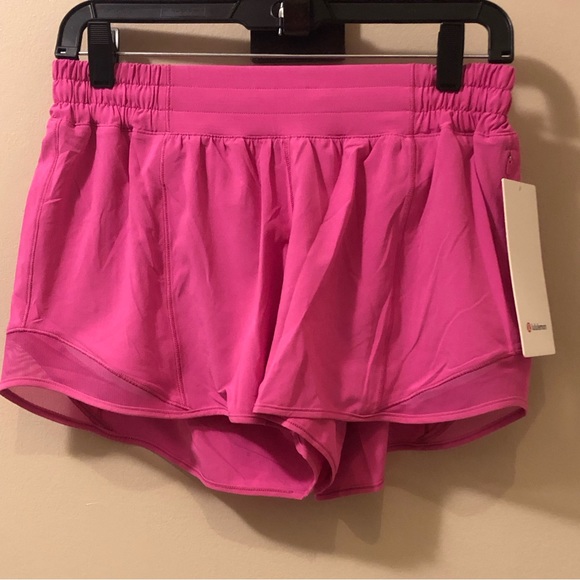 Lululemon NWT Hotty Hot Sonic Pink LR,4”,Size-8 🩷 - Picture 7 of 12